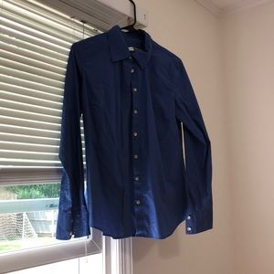 blue women’s button down